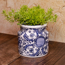 Cargar imagen en el visor de la galería, Maceta lechero chica Azul con Blanco