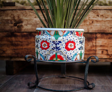 Cargar imagen en el visor de la galería, Maceta Lechero Grande Talavera